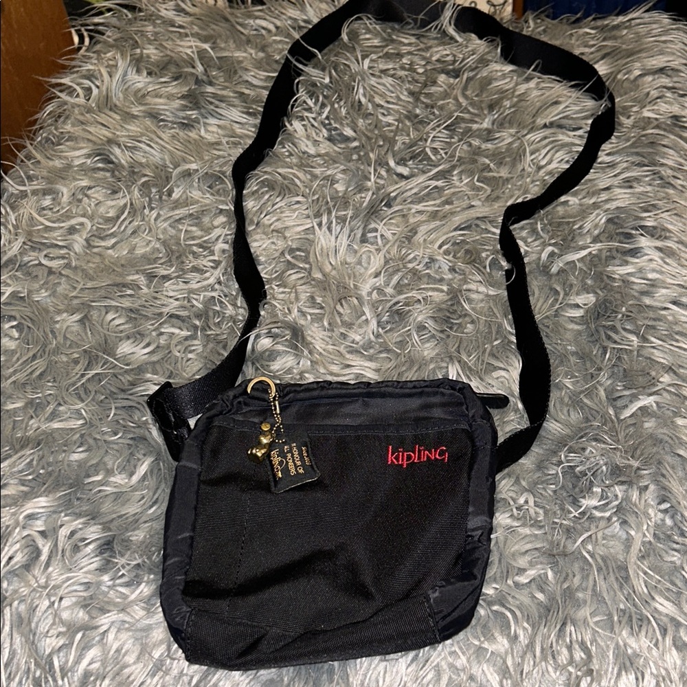 VTG Kipling Black Crossbody Bag w/ Bronze Money Charm Adjustable Strap